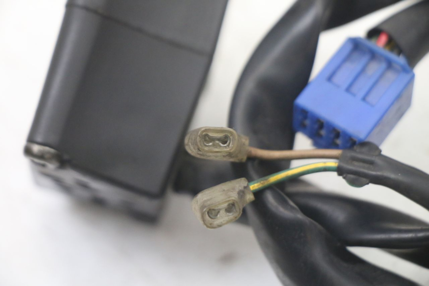 photo de MANUBRIO DESTRO YAMAHA FZS FAZER 600 (2001 - 2003) - Vista d'insieme del prodotto