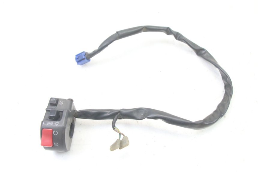 photo de MANUBRIO DESTRO YAMAHA FZS FAZER 600 (2001 - 2003) - Primo piano tecnico