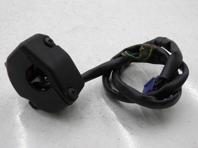 photo de Comando destro YAMAHA TDM 900 (2004 - 2006) - Primo piano tecnico