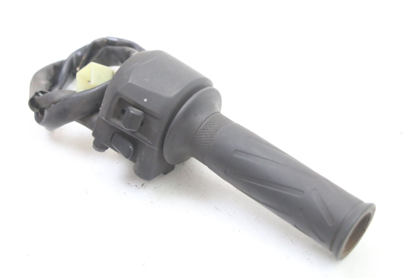 photo de COMMUTATORE DESTRO YAMAHA X-MAX XMAX ABS 250 (2010 - 2014) - Zoom sullo stato d'uso