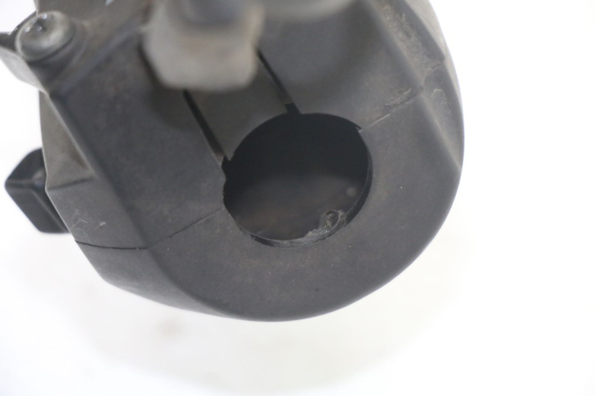 photo de COMMUTATORE DESTRO YAMAHA X-MAX XMAX ABS 250 (2010 - 2014) - Vista d'insieme del prodotto