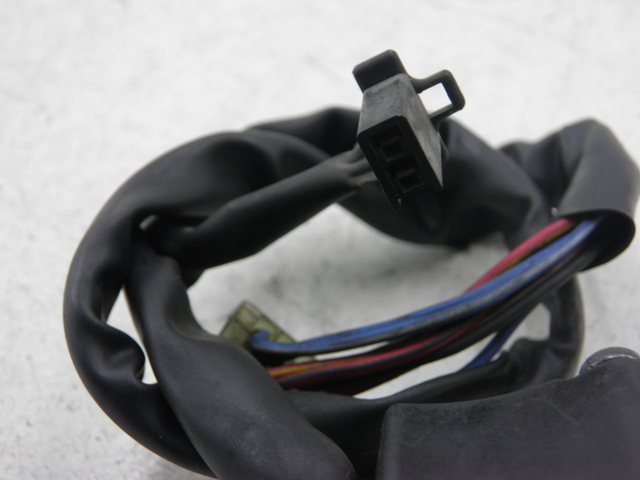 photo de COMANDO DESTRO YAMAHA XJS DIVERSION 600 (2000 - 2003) - Vista d'insieme del prodotto