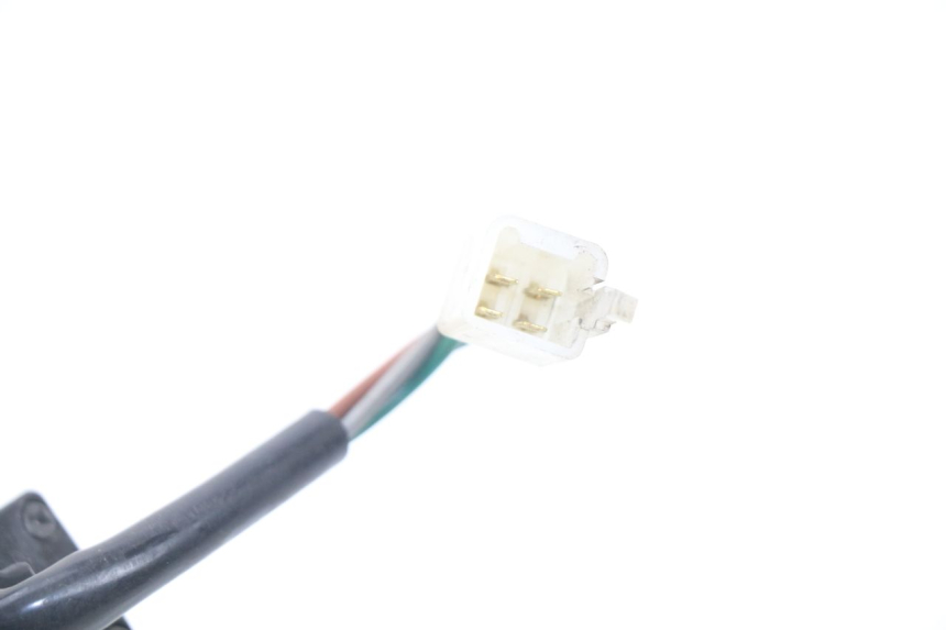 photo de COMANDO LUCI DI EMERGENZA SYM GTS EFI ABS 125 (2012 - 2016) - Dettaglio del componente