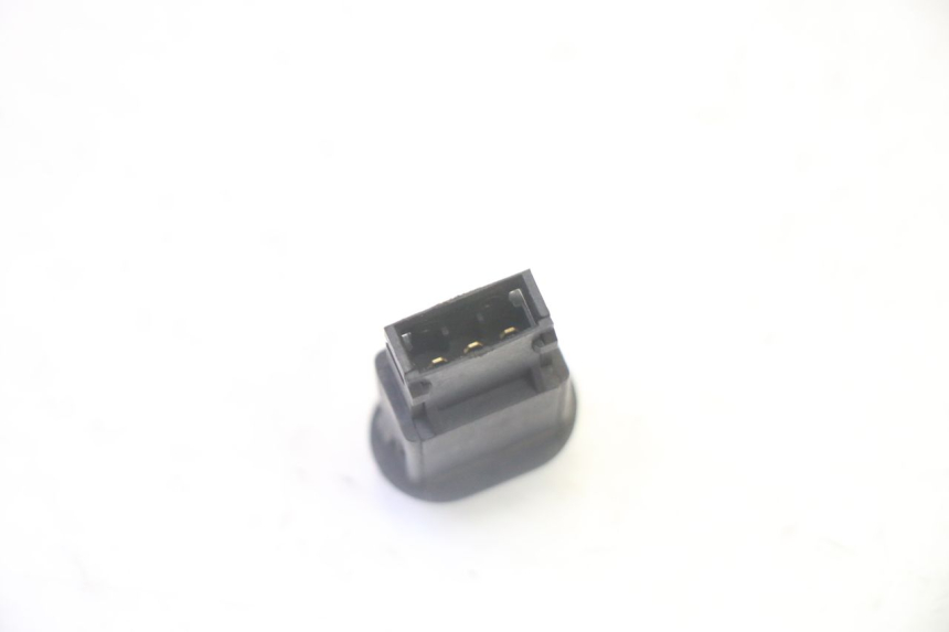 photo de COMMUTATORE EMERGENZA DAELIM HISTORY 125 (2001 - 2002) - Altra angolazione