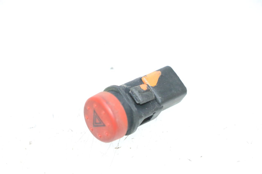 photo de COMANDO LUCI DI EMERGENZA PIAGGIO MP3 RL 250 (2006 - 2010) - Zoom sullo stato d'uso