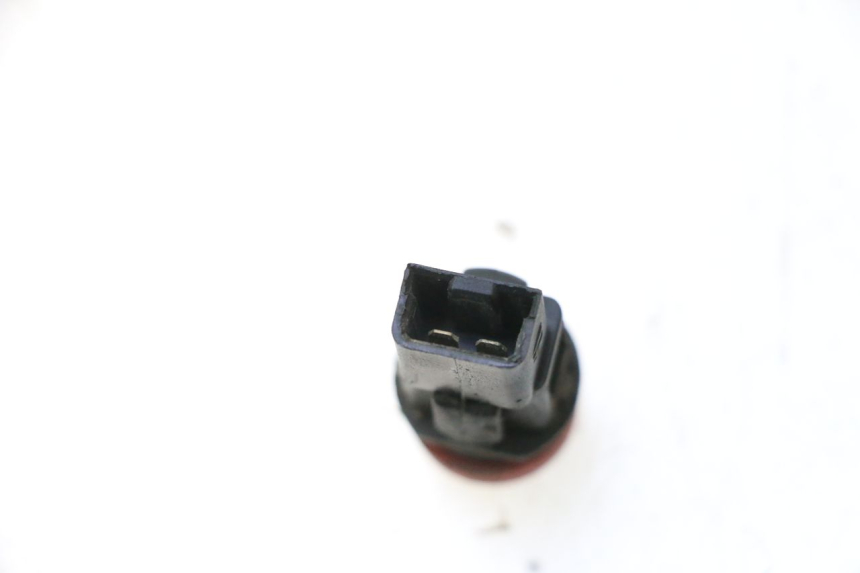 photo de COMMUTATORE EMERGENZA  PIAGGIO MP3 500 (2011 - 2015) - Dettaglio del componente