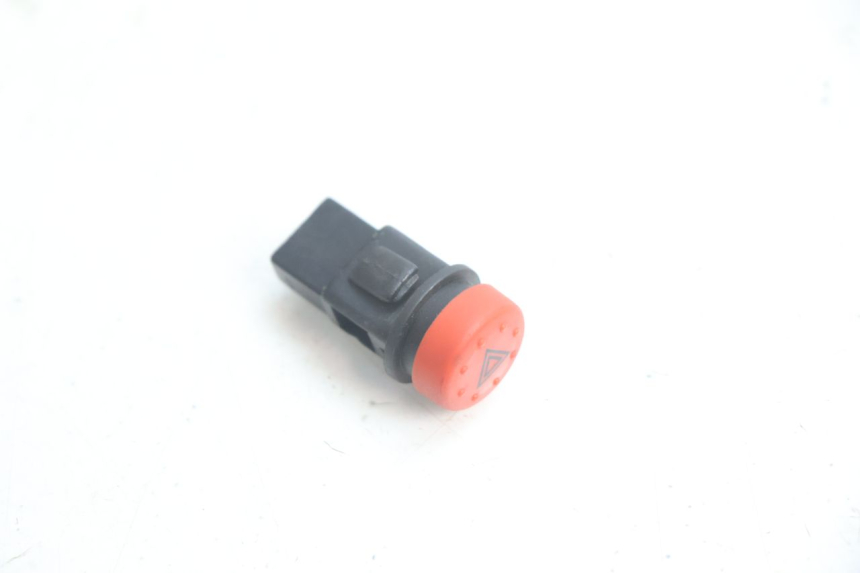 photo de COMANDO LUCI DI EMERGENZA PIAGGIO X9 EVOLUTION 125 (2003 - 2007) - Dettaglio del componente