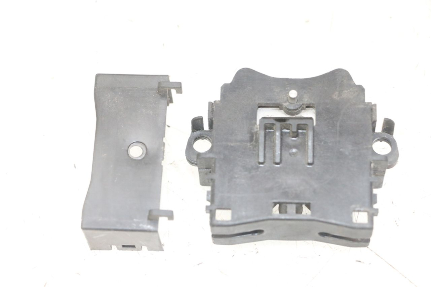 photo de COMMUTATORE HONDA FORZA ABS 300 (2013 - 2017) - Zoom sullo stato d'uso