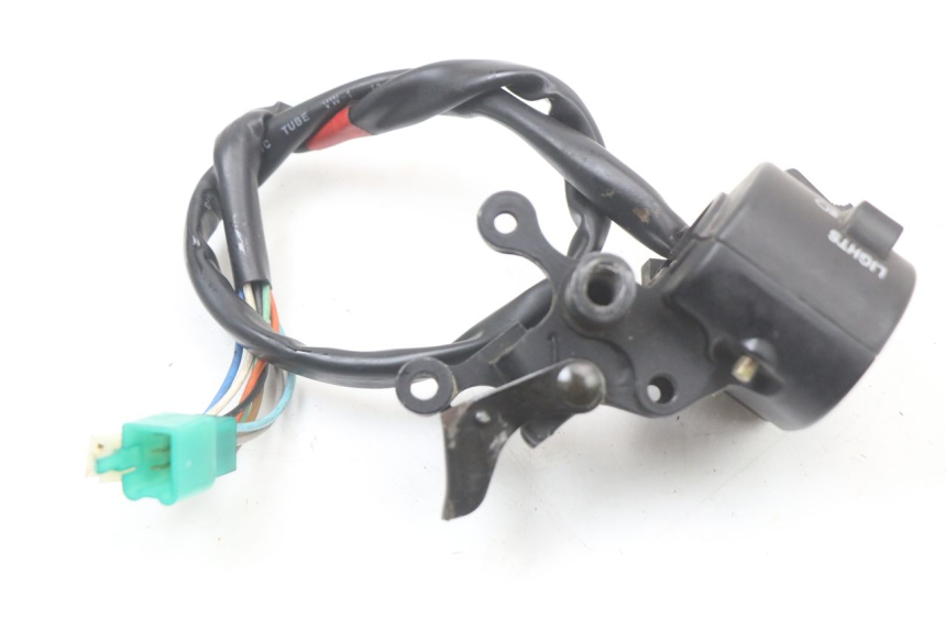 photo de COMMUTATORE SINISTRO DAELIM A-FOUR 2T 50 (2005 - 2012) - Primo piano tecnico