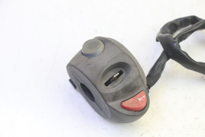 photo de COMMUTATORE SINISTRO ADIVA AD3 300 (2014 - 2020) - Dettaglio del componente