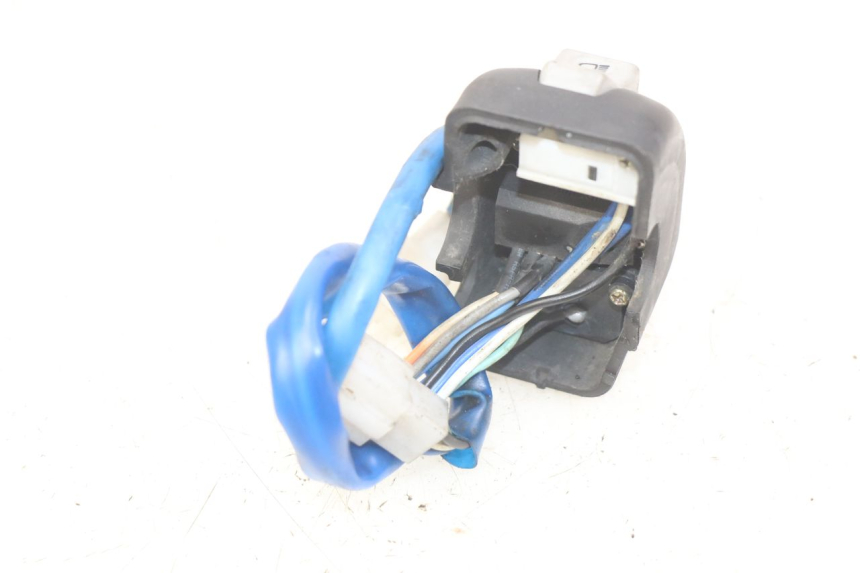 photo de MANUBRIO SINISTRO KYMCO AGILITY 4T 50 (2005 - 2018) - Primo piano tecnico