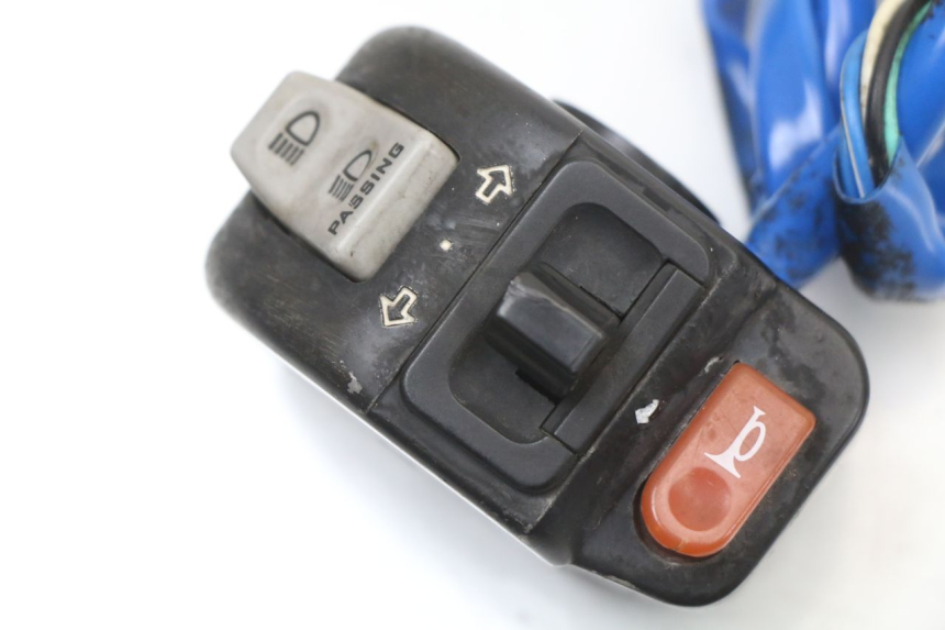 photo de MANUBRIO SINISTRO KYMCO AGILITY 4T 50 (2005 - 2018) - Dettaglio del componente