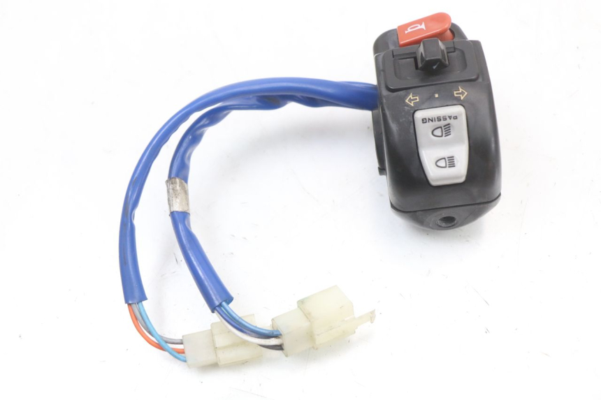 photo de MANUBRIO SINISTRO KYMCO AGILITY 4T 50 (2018 - 2022) - Zoom sullo stato d'uso