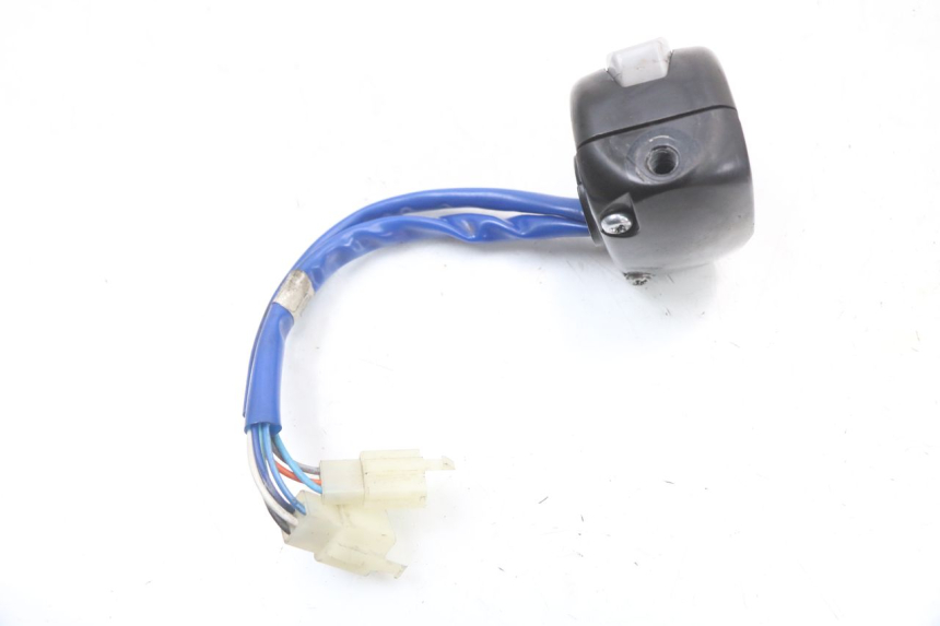 photo de MANUBRIO SINISTRO KYMCO AGILITY 4T 50 (2018 - 2022) - Primo piano tecnico