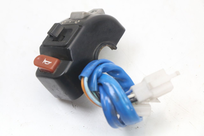 photo de COMMUTATORE SINISTRO KYMCO AGILITY PREMIUM 50 (2007 - 2010) - Zoom sullo stato d'uso