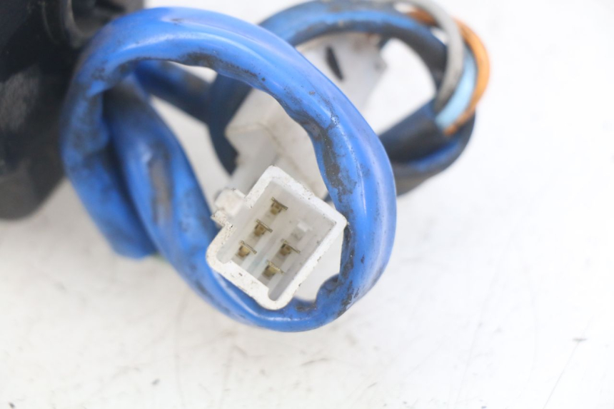 photo de MANUBRIO SINISTRO KYMCO AGILITY RS 4T 50 (2009 - 2013) - Stato della superficie e materiale