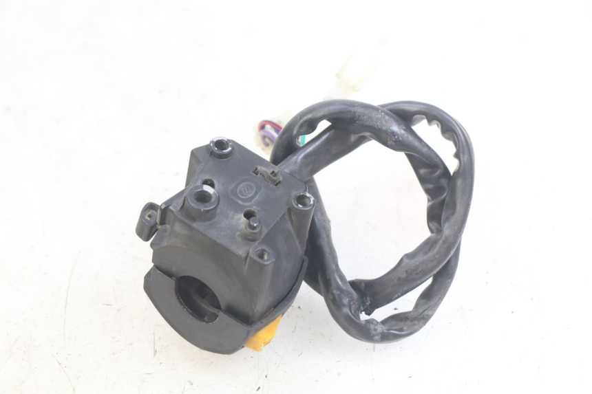 photo de MANUBRIO SINISTRO NECO ALEXONE 125 (2017 - 2024) - Altra angolazione