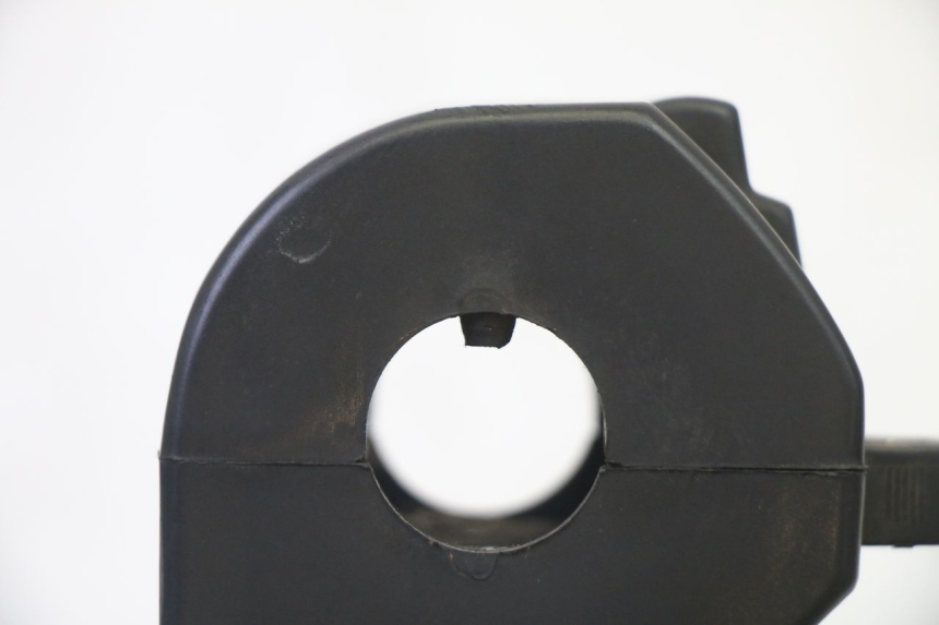 photo de COMMUTATORE SINISTRO HYOSUNG GV AQUILA 125 (2000 - 2009) - Vista d'insieme del prodotto