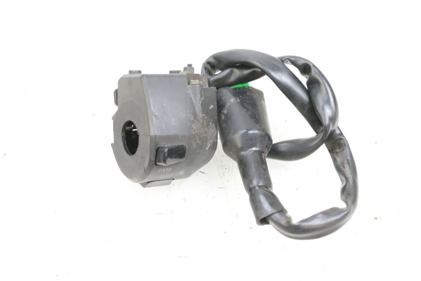 photo de COMMUTATORE SINISTRO MAG POWER BOMBERS 4T 50 (2016 - 2026) - Dettagli dei punti di fissaggio