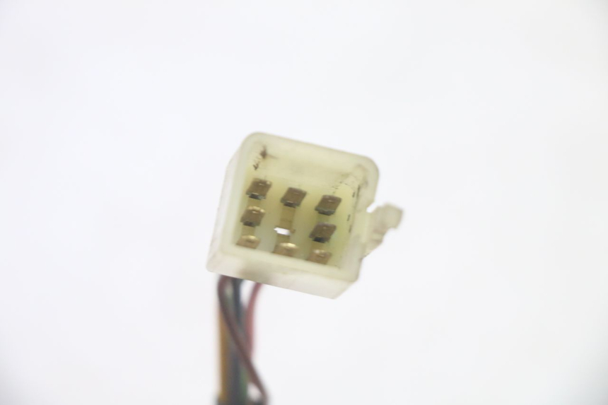 photo de COMANDO SINISTRO MBK BOOSTER SPIRIT 50 (2004 - 2017) - Dettagli dei punti di fissaggio