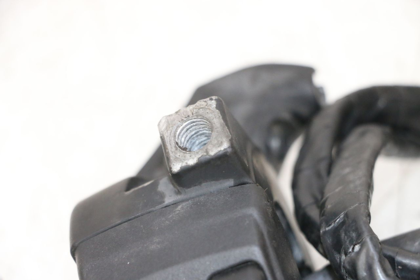 photo de Leva sinistra MBK BOOSTER SPIRIT NAKED 50 (2004 - 2017) - Marcature e riferimenti originali