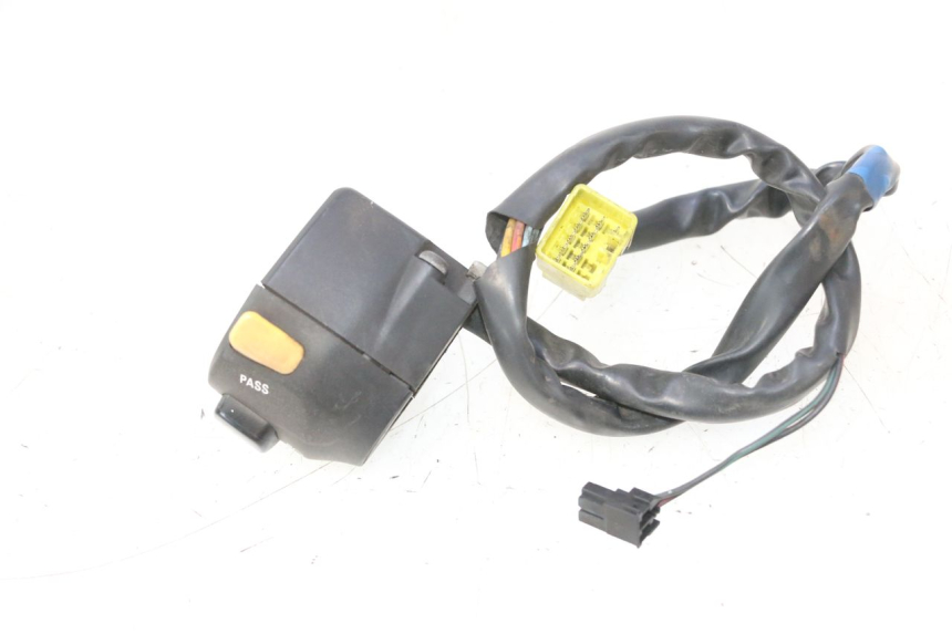 photo de COMANDO SINISTRO SUZUKI BURGMAN 125 (2007 - 2014) - Dettagli dei punti di fissaggio
