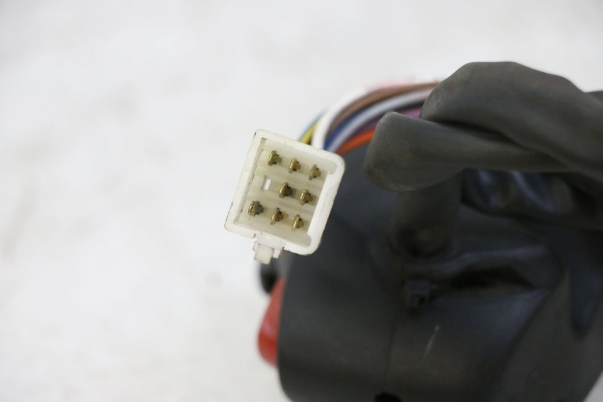 photo de COMANDO SINISTRO PEUGEOT CITYSTAR 50 (2013 - 2017) - Dettaglio del componente