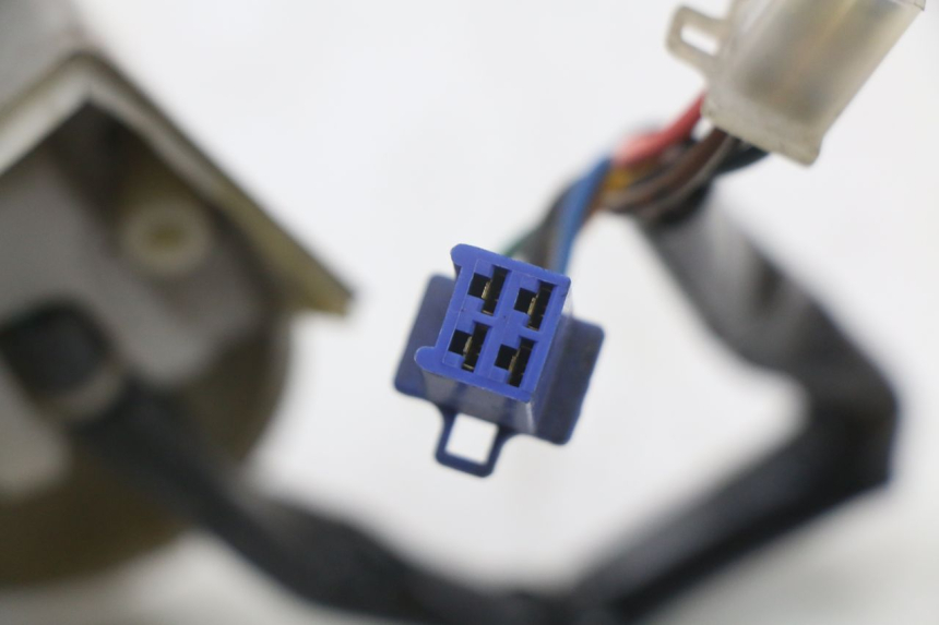 photo de COMANDO SINISTRO YAMAHA CYGNUS X 125 (2004 - 2007) - Vista d'insieme del prodotto