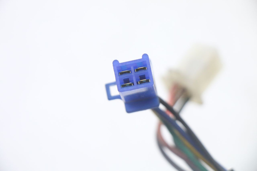 photo de COMANDO SINISTRO YAMAHA CYGNUS X INJECTION 125 (2007 - 2013) - Dettagli dei punti di fissaggio