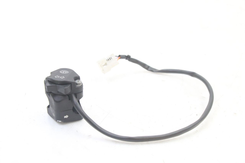 photo de COMMUTATORE SINISTRO DERBI SENDA SM DRD X-TREME 50 (2011 - 2017) - Vista principale