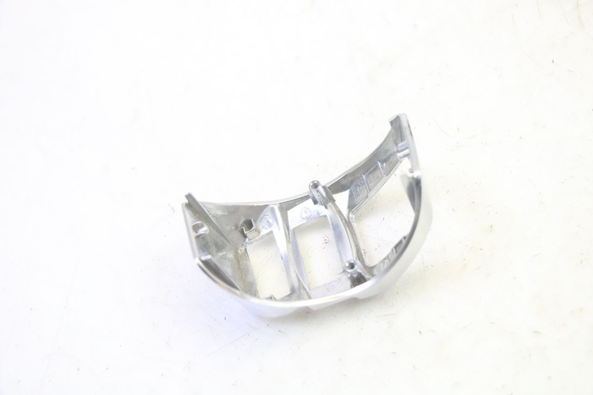 photo de COMMUTATORE SINISTRO PEUGEOT DJANGO 4T 50 (2014 - 2019) - Primo piano tecnico