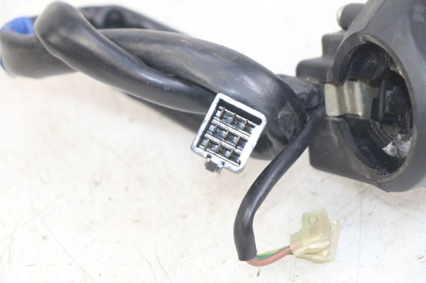 photo de COMANDO SINISTRO KYMCO DOWNTOWN ABS 125 (2015 - 2017) - Primo piano tecnico