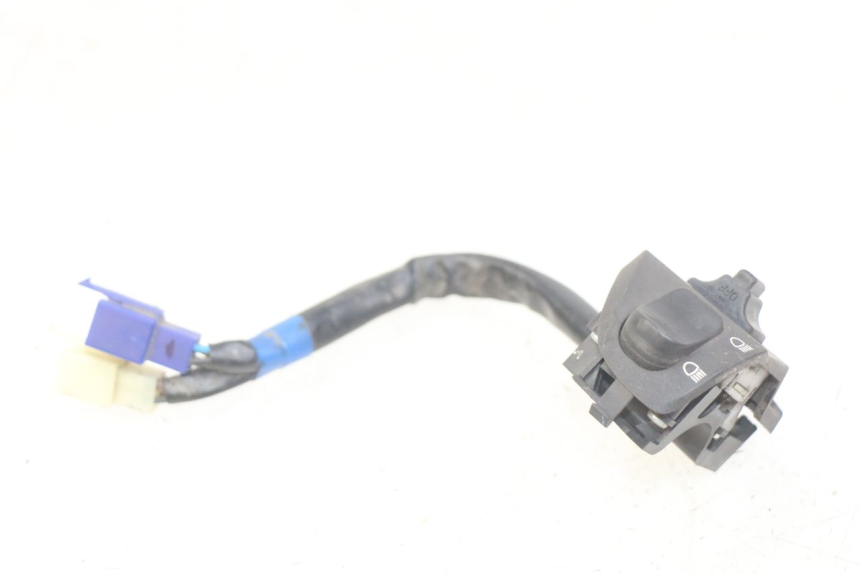 photo de COMANDO SINISTRO YAMAHA D'ELIGHT DELIGHT 125 (2017 - 2020) - Dettagli dei punti di fissaggio