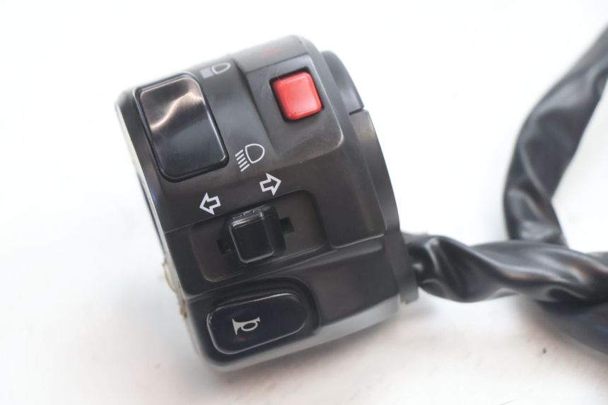 photo de COMMUTATORE SINISTRO KAWASAKI ER-6 ER6 N 650 (2005 - 2009) - Dettaglio del componente