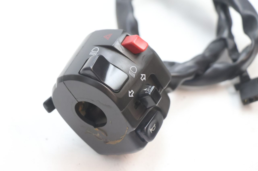 photo de COMMUTATORE SINISTRO KAWASAKI ER-6 ER6 N 650 (2005 - 2009) - Zoom sullo stato d'uso