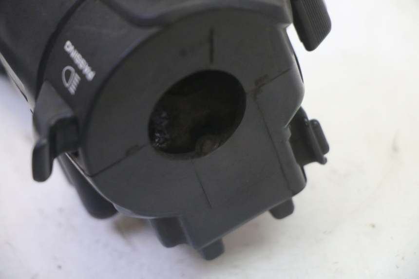 photo de COMANDO SINISTRO HONDA FES S-WING SWING ABS 125 (2007 - 2015) - Vista d'insieme del prodotto