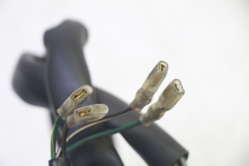 photo de COMANDO SINISTRO HONDA FES S-WING SWING ABS 125 (2007 - 2015) - Stato della superficie e materiale