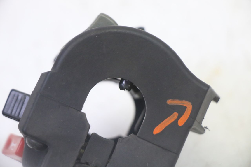 photo de COMMUTATORE SINISTRO STAHO FH 50 (2018 - 2019) - Dettagli dei punti di fissaggio