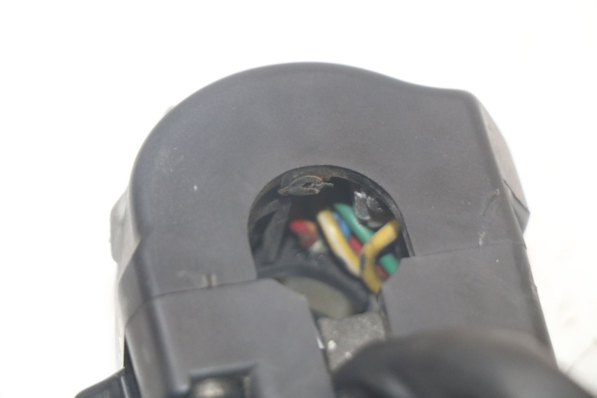 photo de COMANDO SINISTRO YAMAHA FJ 3CX 1200 (1986 - 1996) - Dettagli dei punti di fissaggio