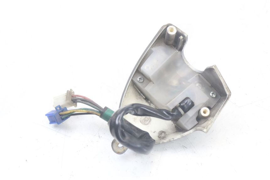 photo de COMANDO SINISTRO MBK FLAME X 125 (2004 - 2007) - Dettagli dei punti di fissaggio