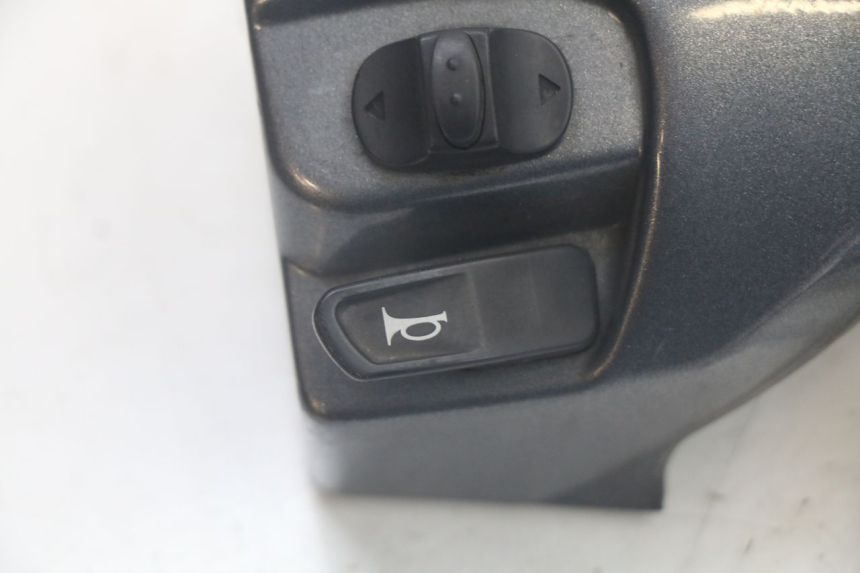 photo de COMMUTATORE SINISTRO MBK FLAME X 125 (2007 - 2016) - Altra angolazione