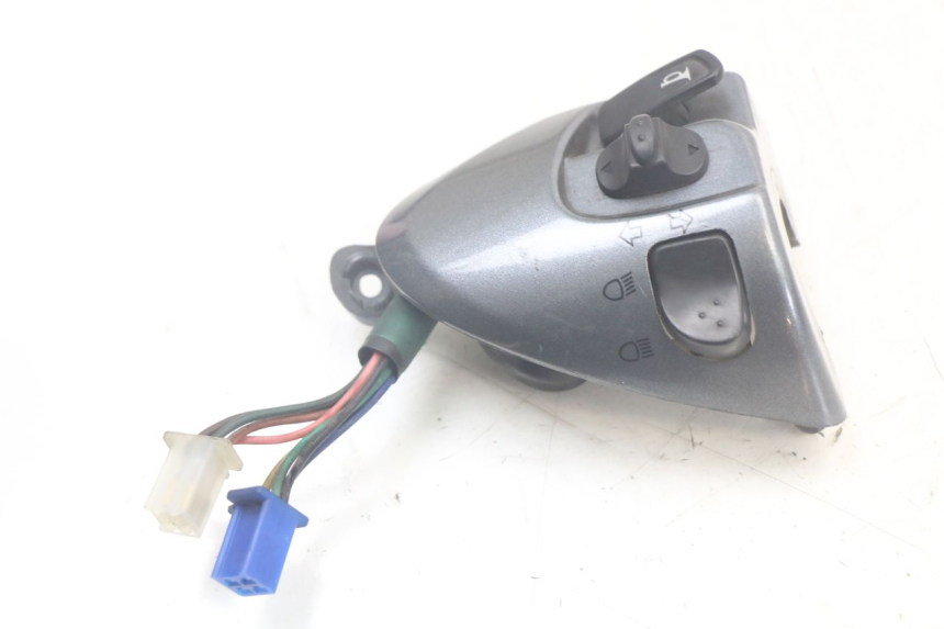 photo de COMMUTATORE SINISTRO MBK FLAME X 125 (2007 - 2016) - Vista d'insieme del prodotto