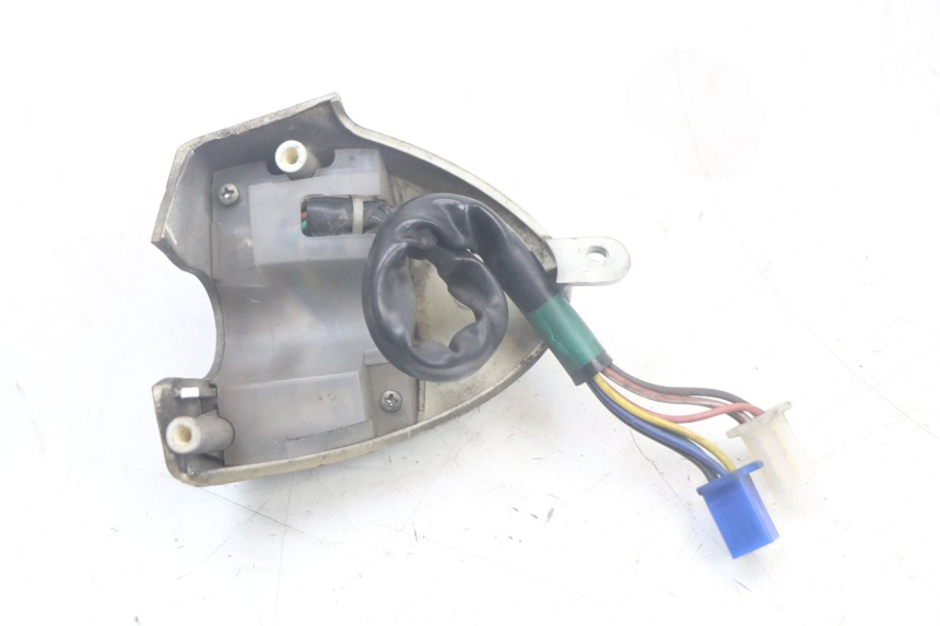 photo de COMMUTATORE SINISTRO MBK FLAME X 125 (2007 - 2016) - Stato della superficie e materiale