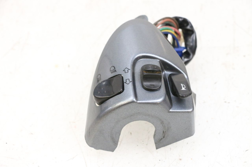 photo de COMMUTATORE SINISTRO MBK FLAME X 125 (2007 - 2016) - Vista d'insieme del prodotto