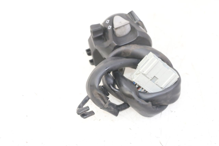 photo de COMMUTATORE SINISTRO HONDA FORZA ABS 300 (2013 - 2017) - Dettaglio del componente