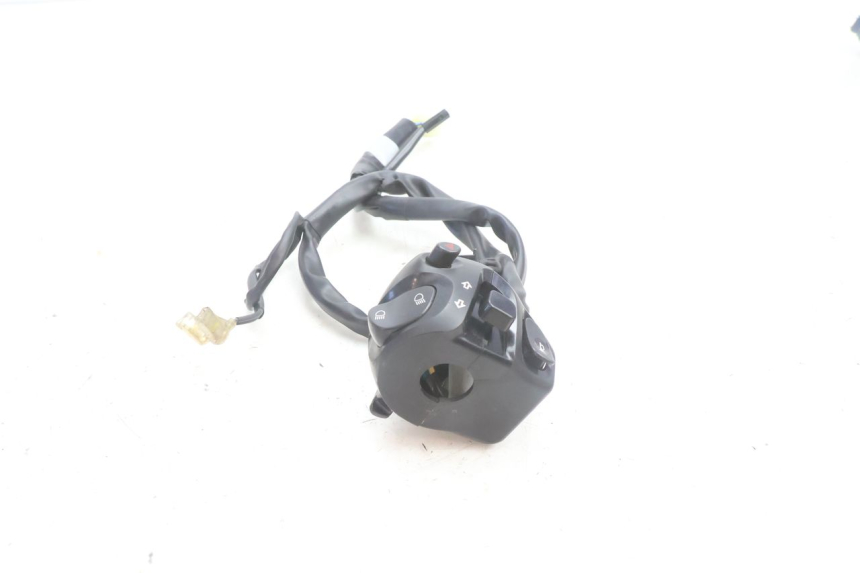 photo de Leva sinistra YAMAHA FZ8 800 (2010 - 2016) - Zoom sullo stato d'uso