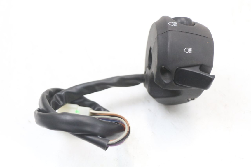 photo de COMMUTATORE SINISTRO PEUGEOT GEOPOLIS RS 125 (2007 - 2009) - Altra angolazione