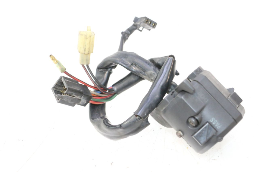photo de COMMUTATORE SINISTRO KAWASAKI GPX F ZX750F 750 (1986 - 1990) - Dettagli dei punti di fissaggio