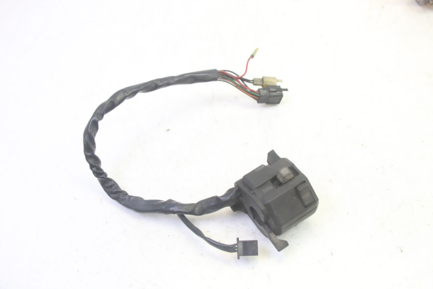 photo de COMMUTATORE SINISTRO KAWASAKI GPX R WARBIRD 600 (1988 - 1993) - Altra angolazione