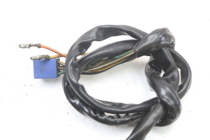 photo de COMMUTATORE SINISTRO SUZUKI GSX E 250 (1982 - 1983) - Altra angolazione